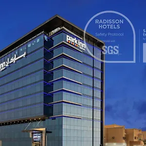 Park By Radisson Madinah Road Otel