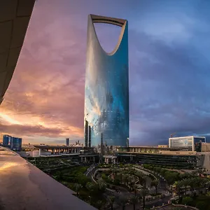***** Otel Four Seasons Suudi Arabistan